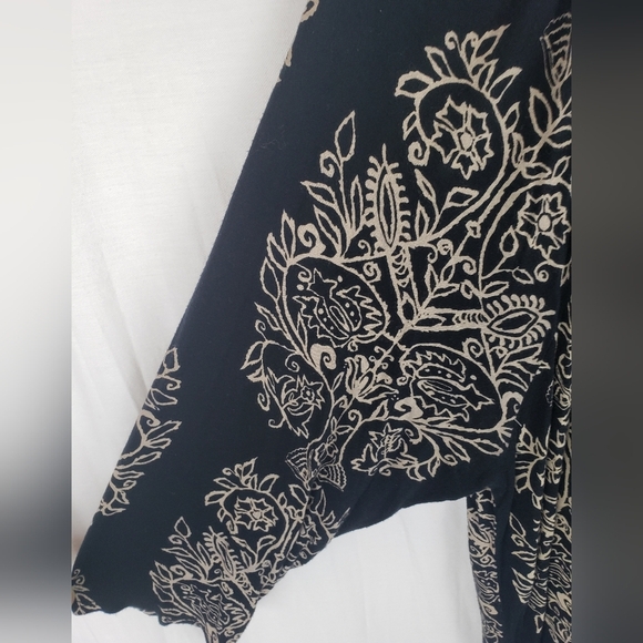 Lucky Brand Black and Gold 3/4th Length Sleeve Boho Women's Shirt Sz 2X - Picture 4 of 10